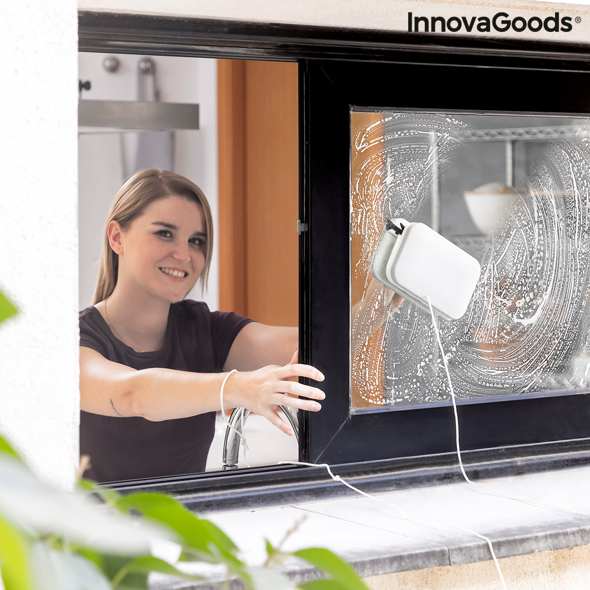 Pulivetro Magnetico InnovaGoods™ – Vetri brillanti dentro e fuori… senza rischi!